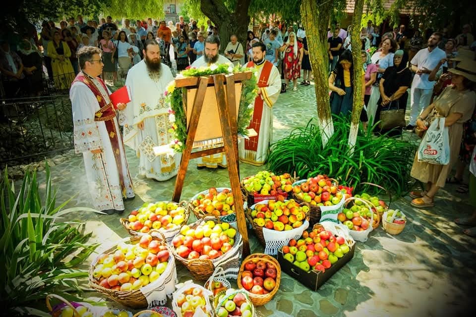 Galerie foto mănăstire 35